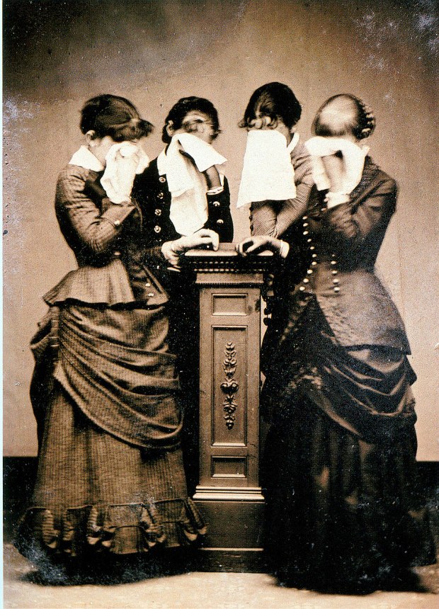 Victorian-Mourning