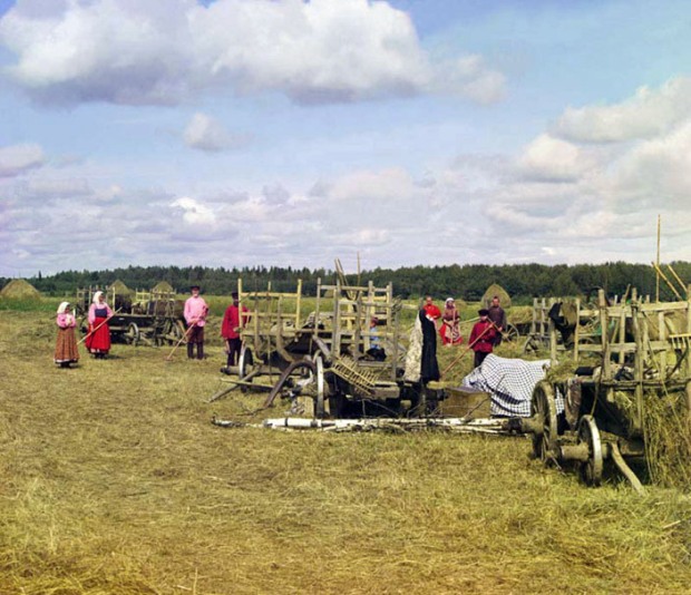Haying-Near-the-Resting-Place-1909